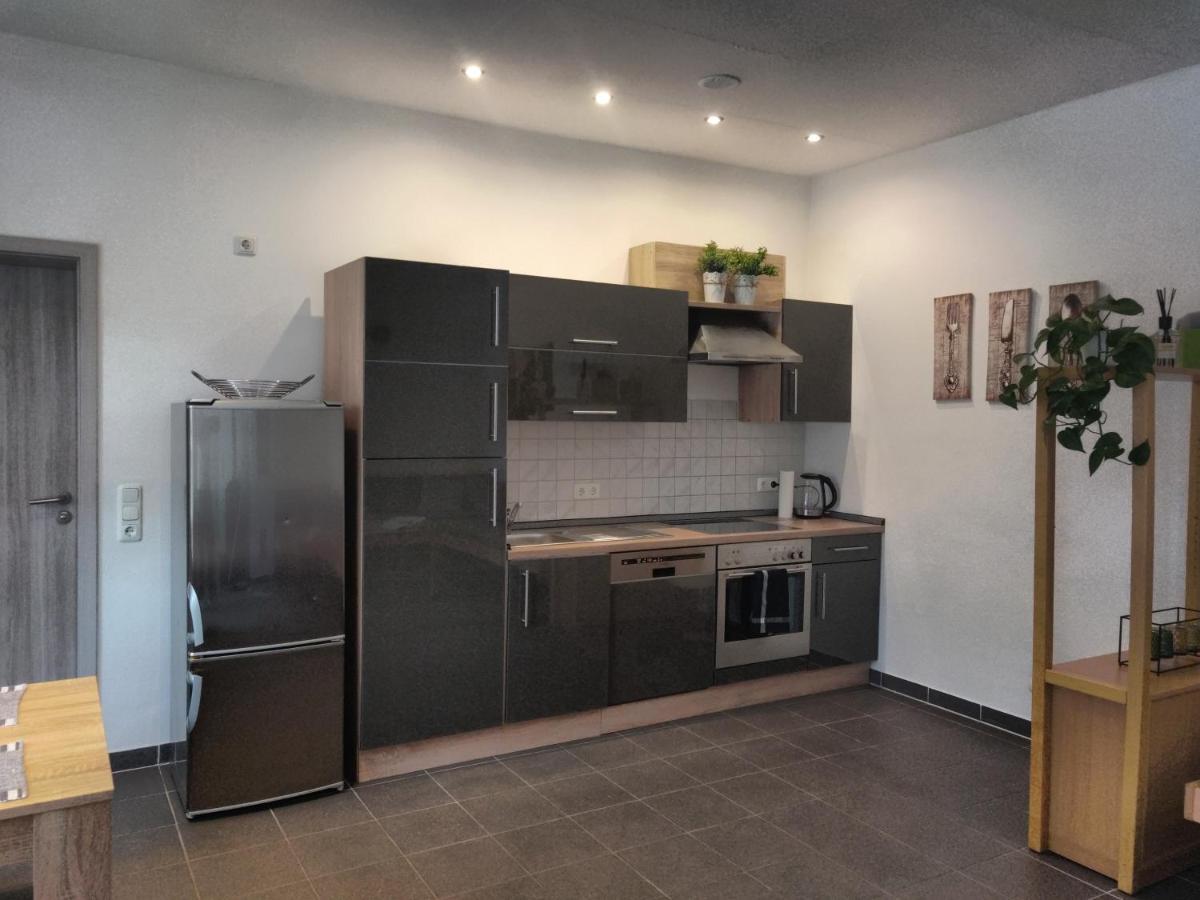 Ferienwohnung Mit Herz Fuer Tiere Kaufbeuren Bagian luar foto